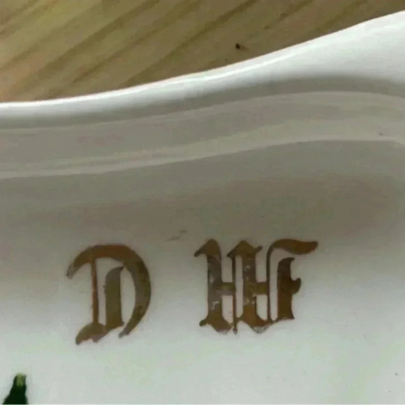 Vintage Metlox Poppytrail atomic trinket dish with holly - Picture 7 of 9